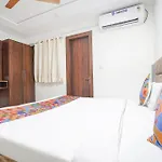 Fabhotel Vishal Palace