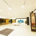 Hotel Sahibs Light - With Swimming Pool