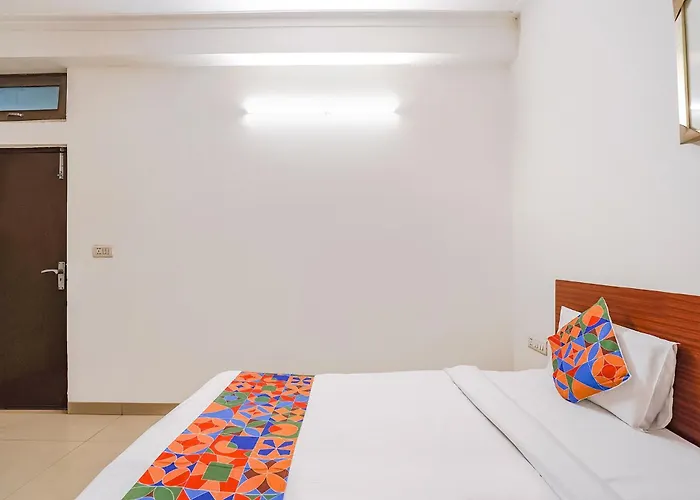 Fabhotel Sai Residency