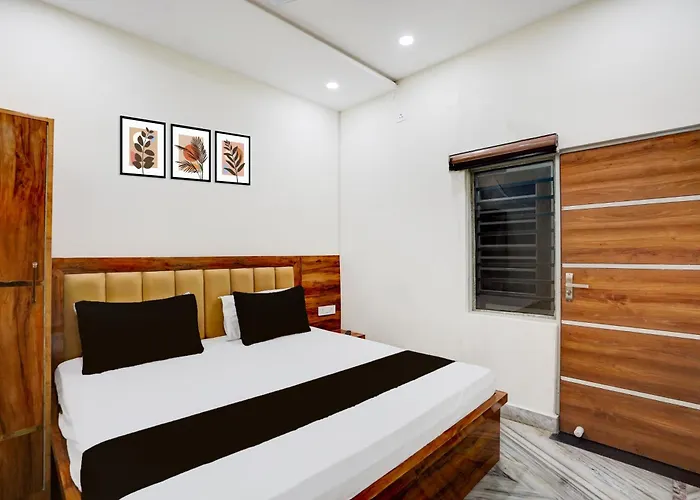 Hotel O Sher-E-Punjab Hotel & Restaurant