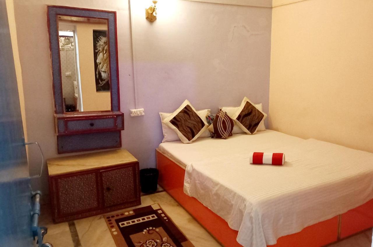 Good Vibes Hostel Agra (Uttar Pradesh)