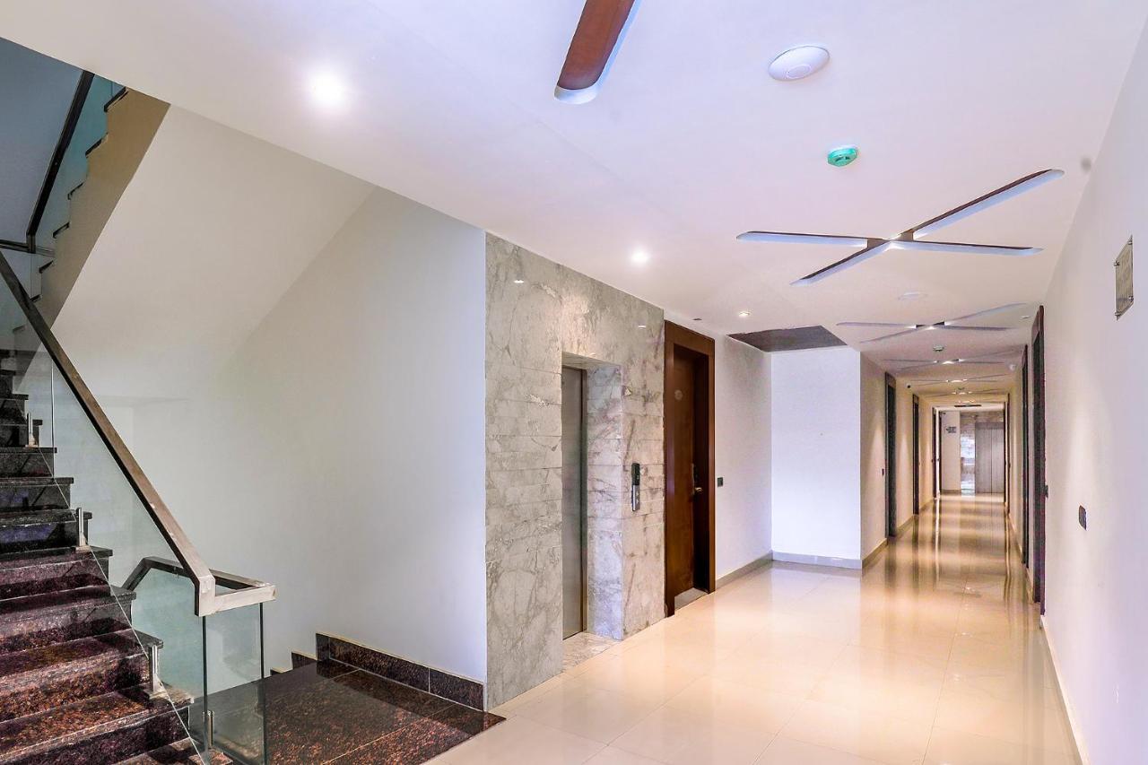 Fabhotel Taj Pearl