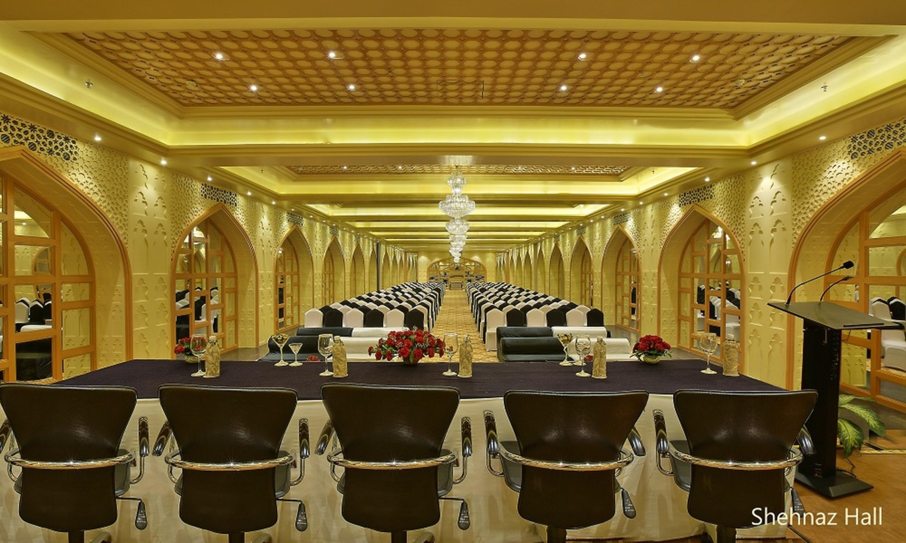 Clarks Shiraz Hotel Agra (Uttar Pradesh)