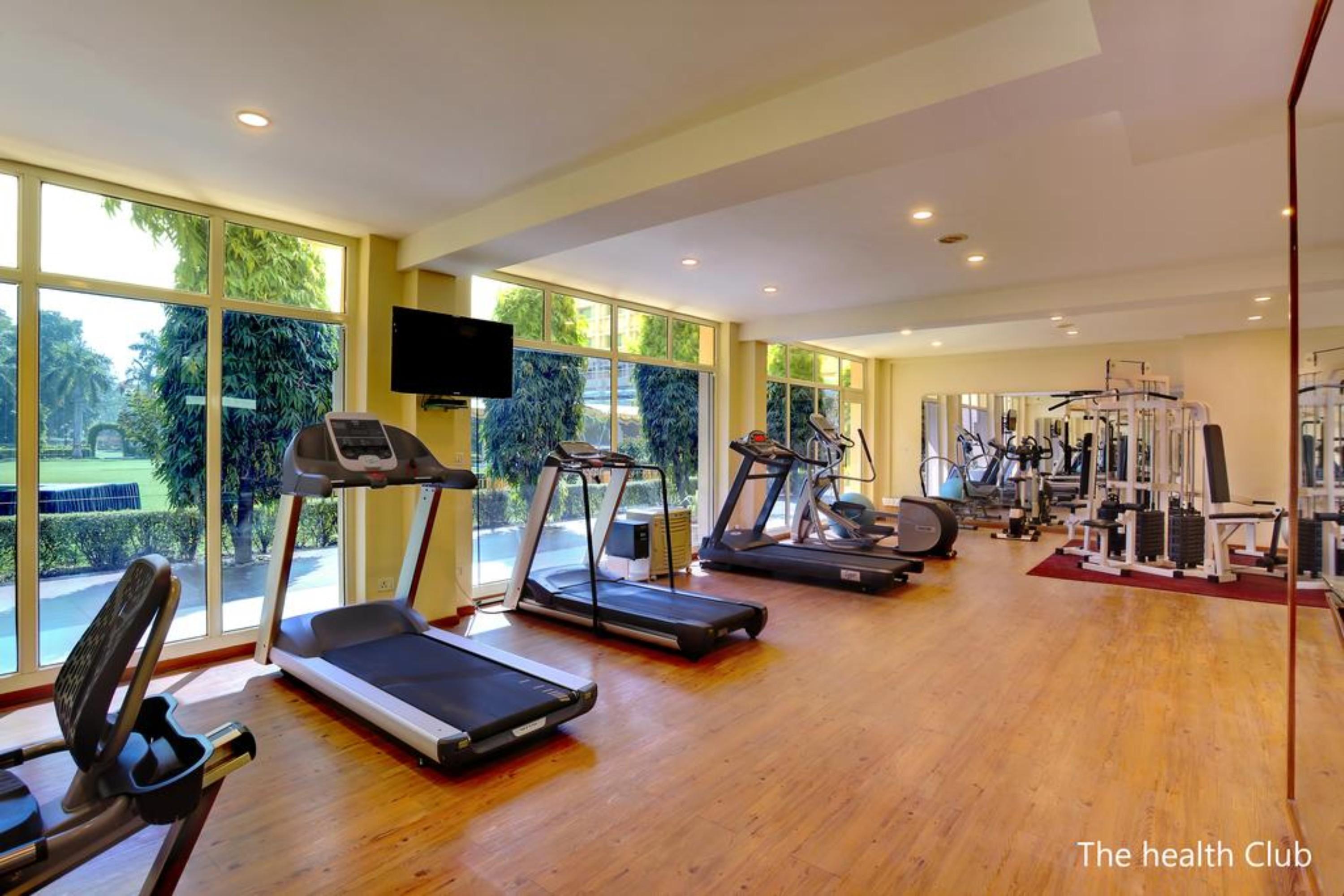 Hotel Clarks Shiraz 5*