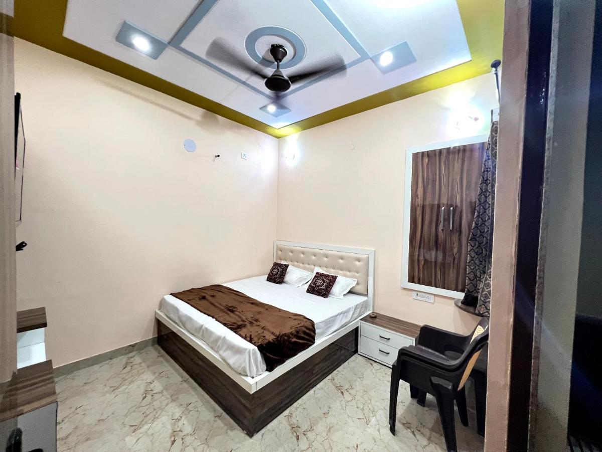 The Orchid - Walkable Distance From Taj Mahal
