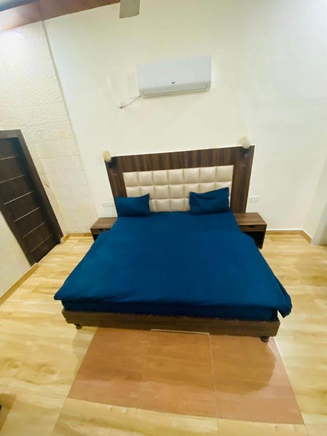 Hotel Whiteland Agra Family 3*