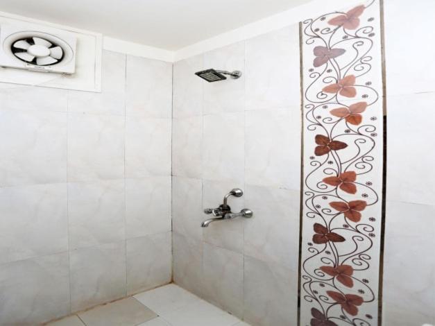 Blue Bell 3* Agra (Uttar Pradesh)