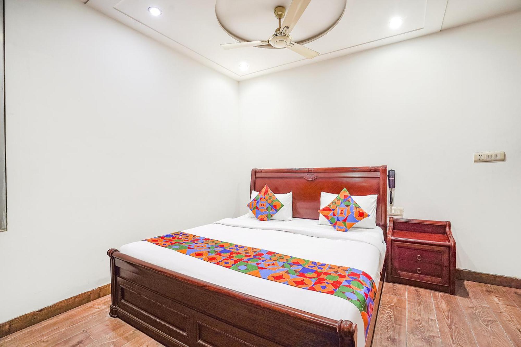 Fabhotel Sai Residency Hotel