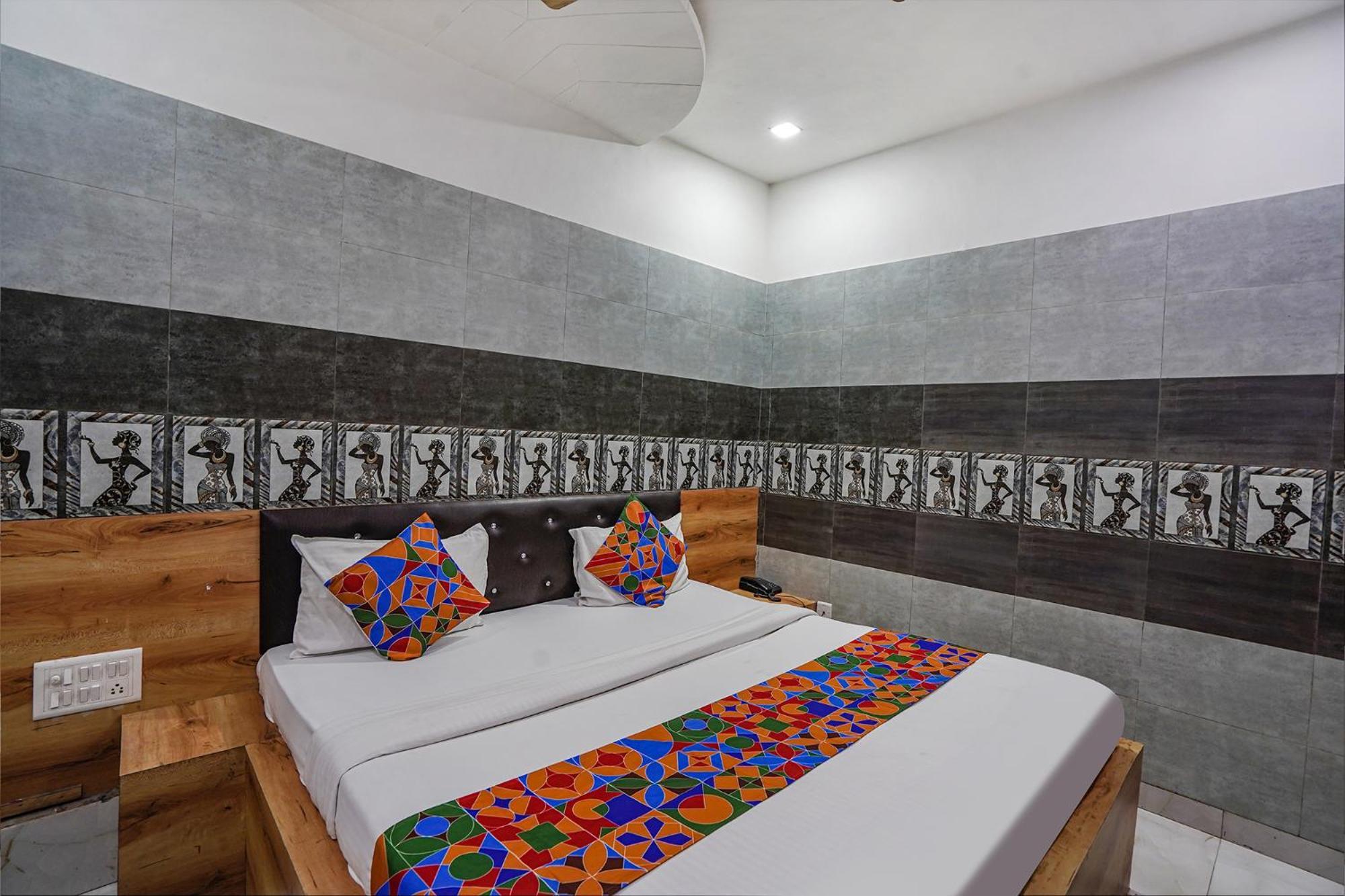 Fabhotel Rv Palace Agra (Uttar Pradesh)