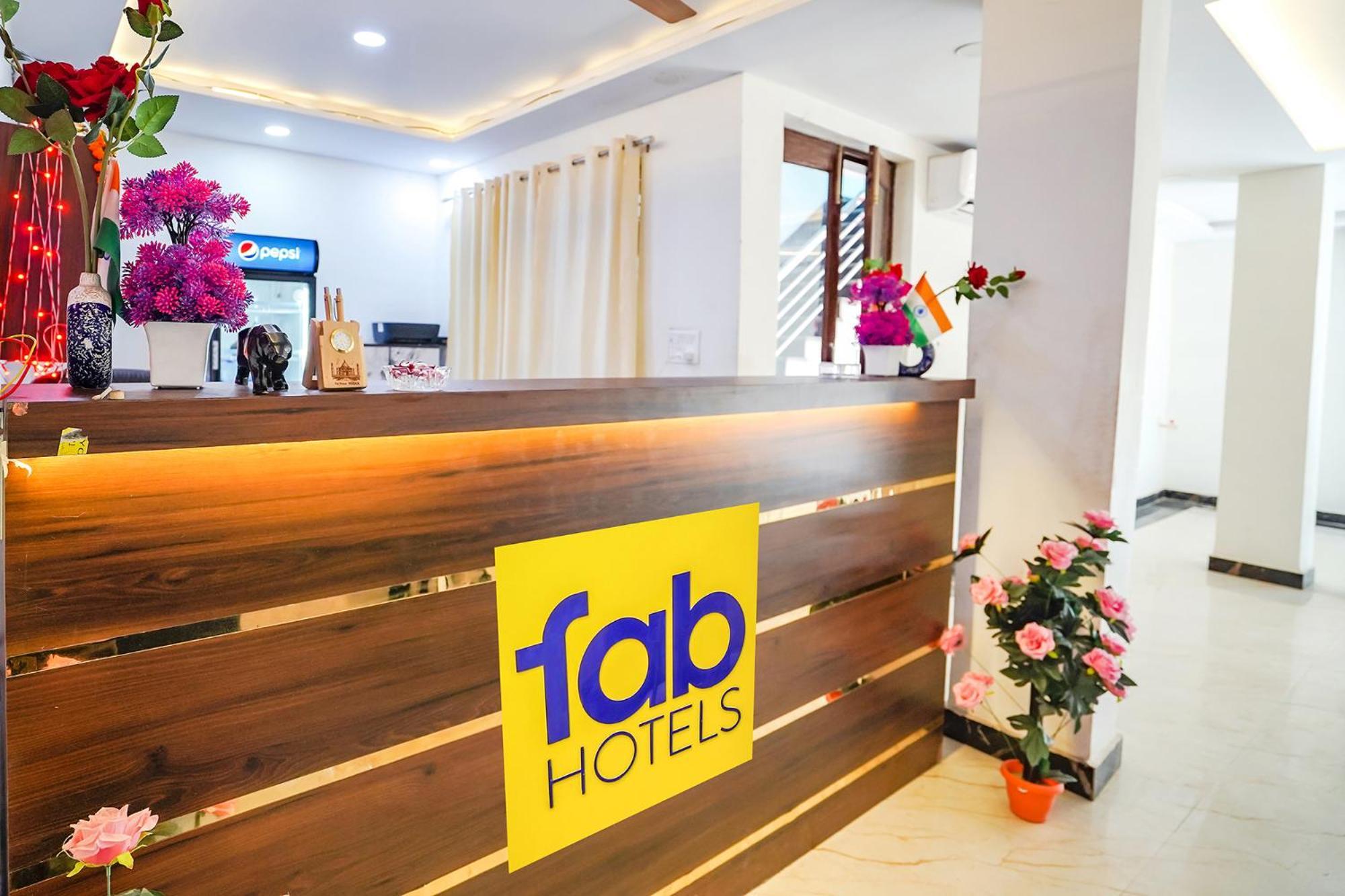 Hotel Fabhotel Vishal Palace Agra (Uttar Pradesh)