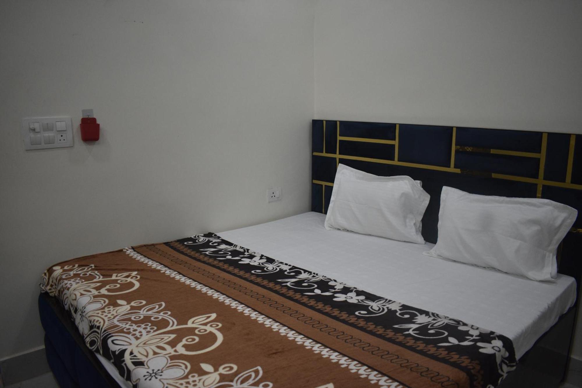 Rk Paying Guest house