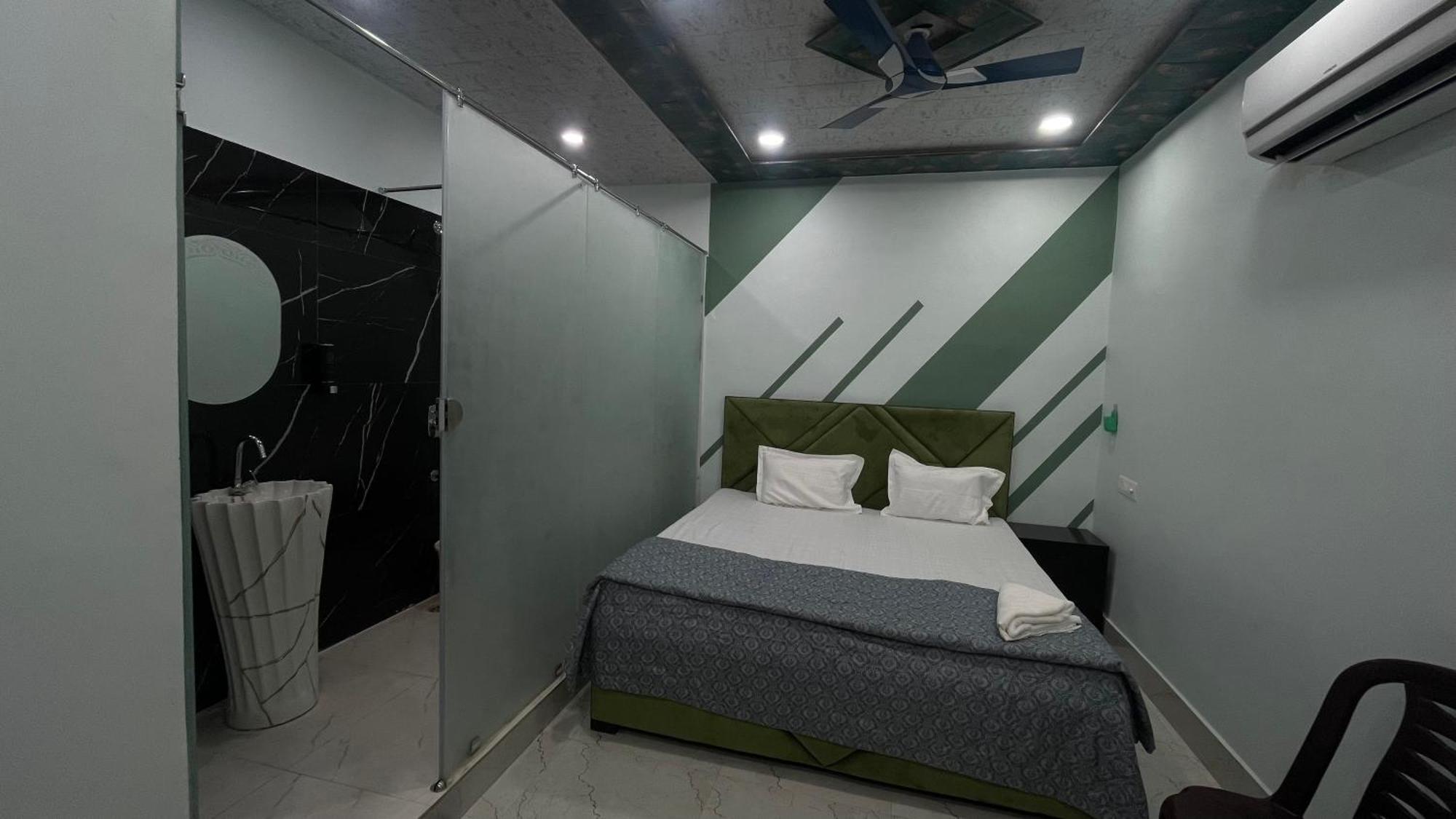 Rk Paying Guest house Agra (Uttar Pradesh)