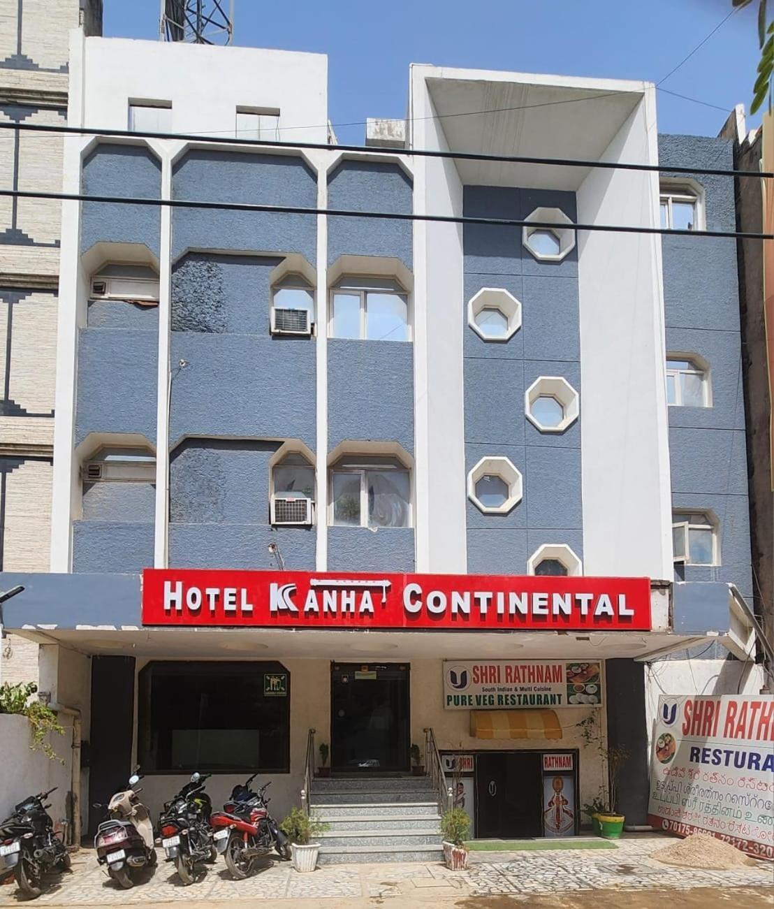 O Kanha Continental Hotel 3*