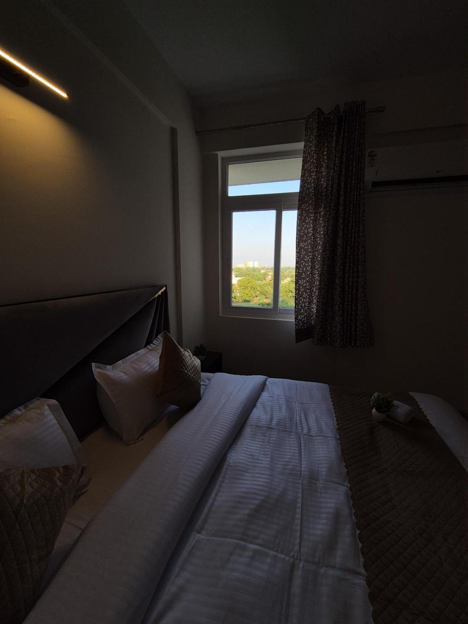 Taj Serenity-cozy For 4