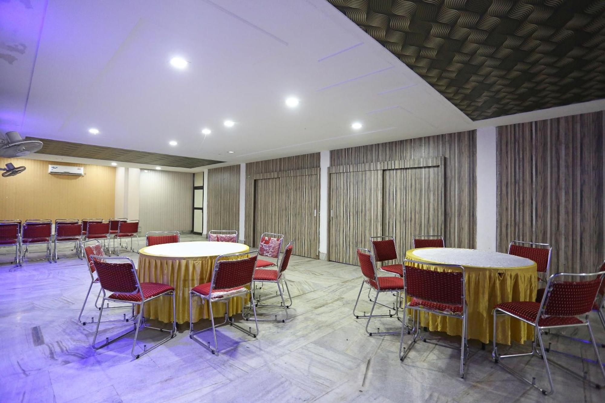 O Kanha Continental Hotel