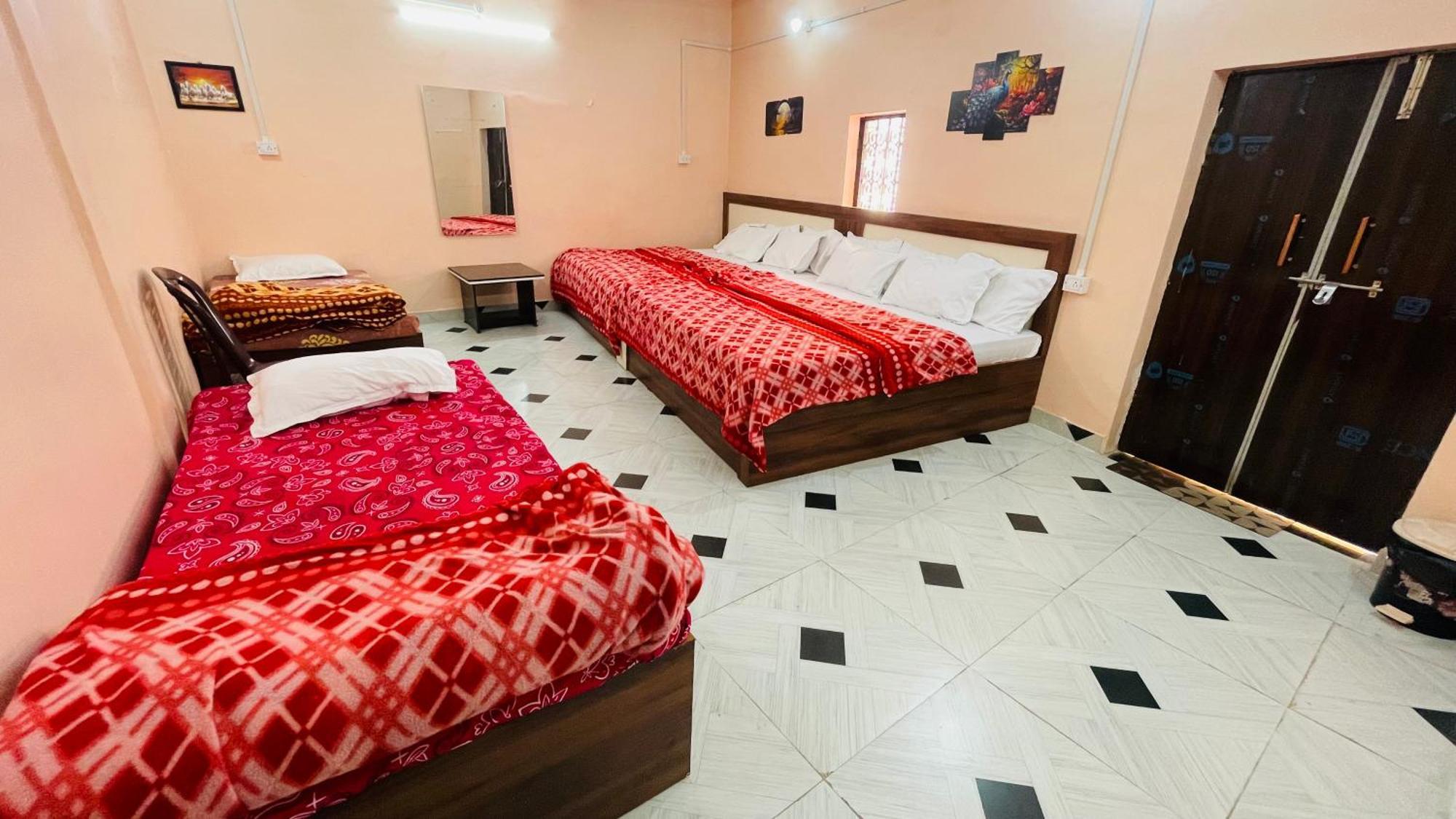 Guest house Rk Paying Agra (Uttar Pradesh)