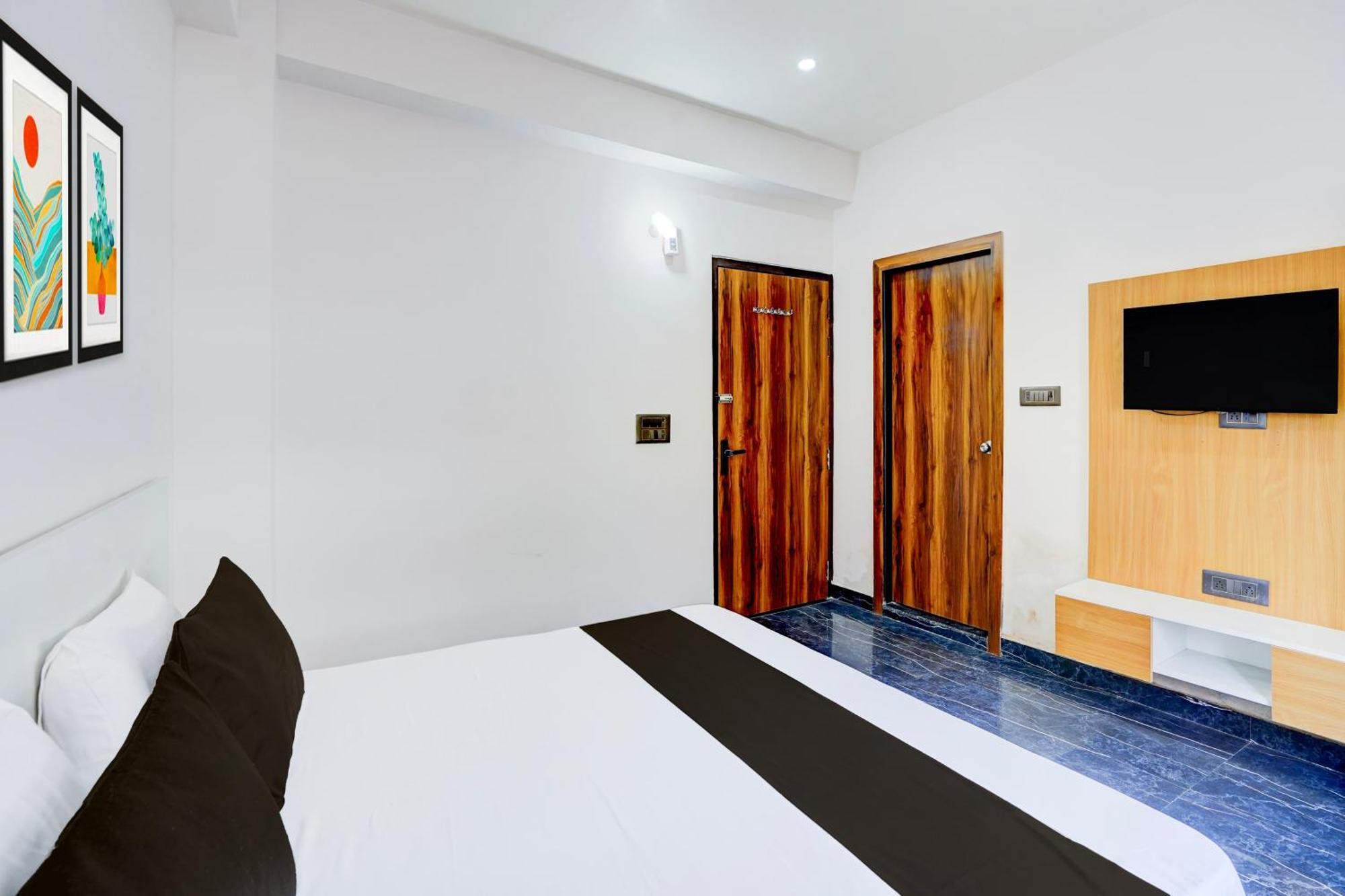 Hotel O R.n. Palace Nagla Dhimar