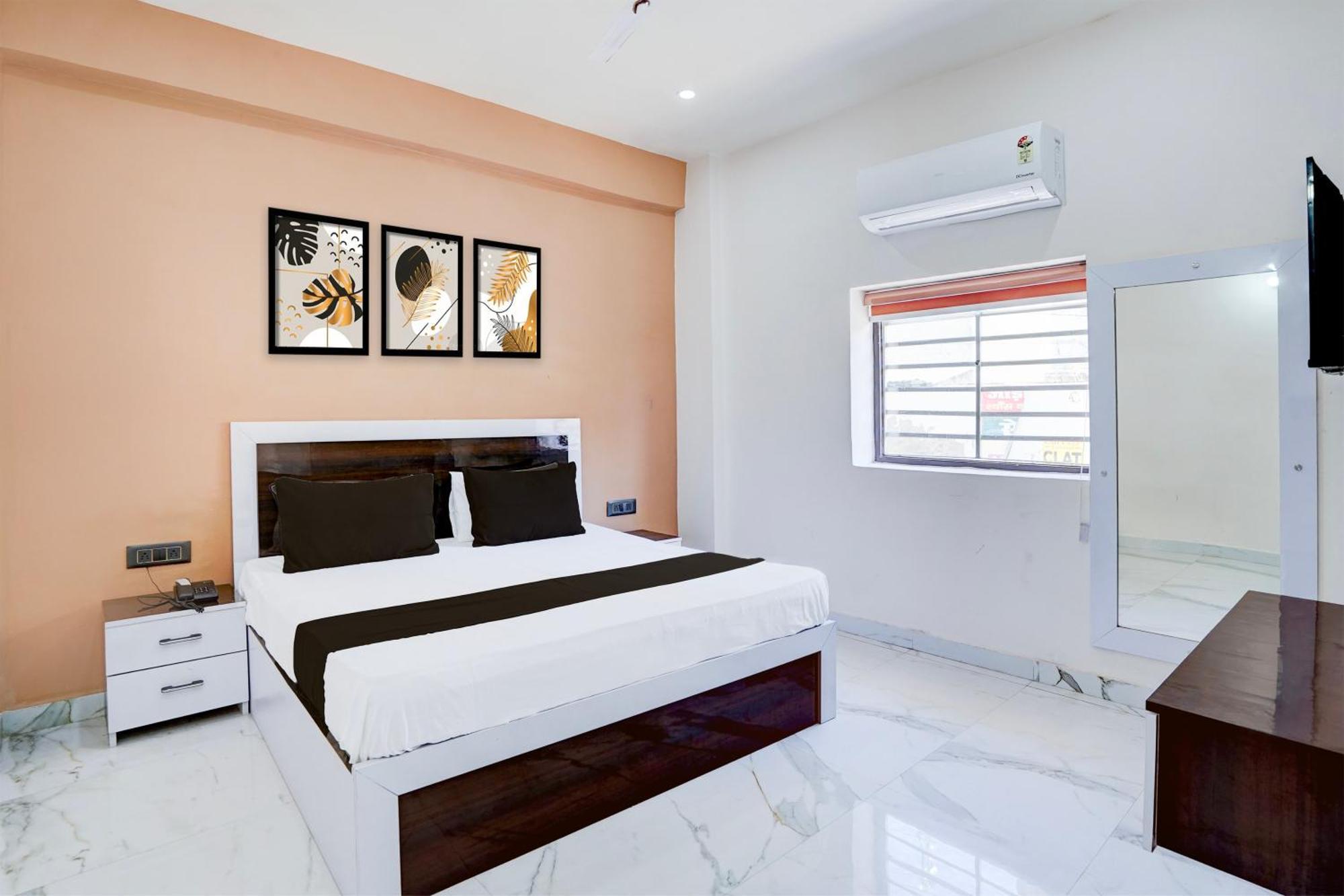 O R.n. Palace 3* Nagla Dhimar