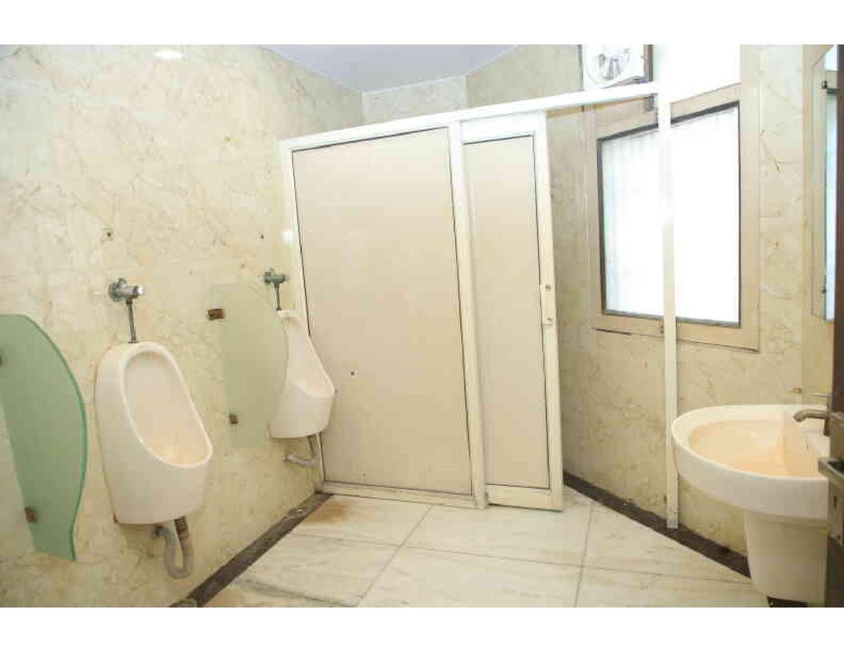 Eminent Hotel 3*