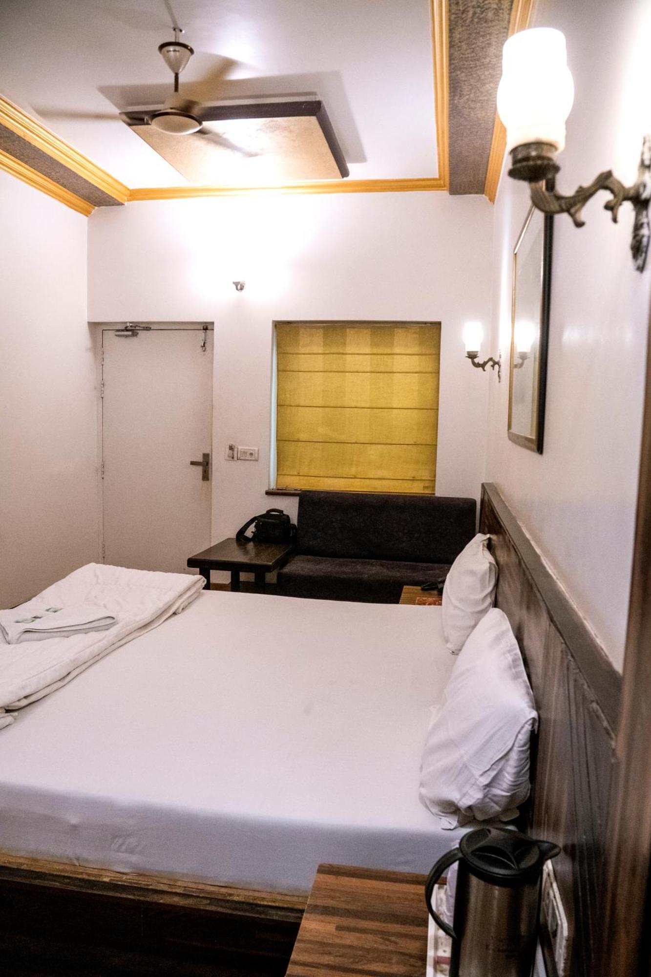 Eminent Hotel Agra (Uttar Pradesh)