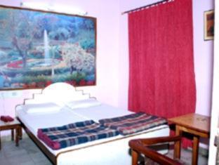 Hotel Sanjay *