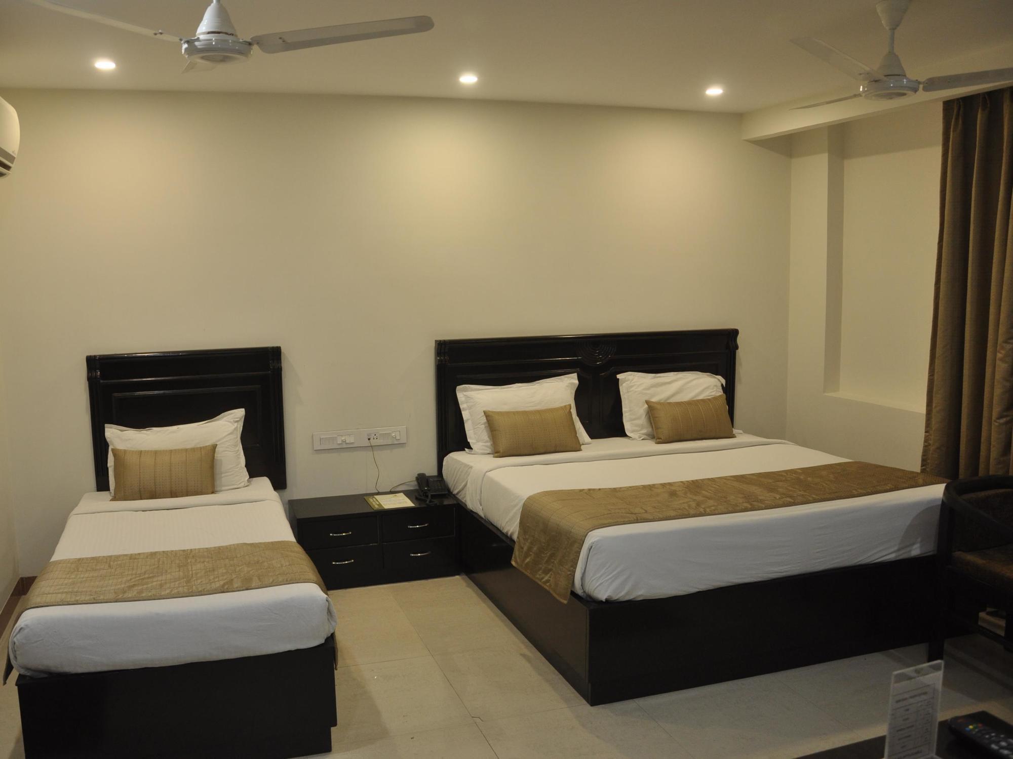 Hotel Genx Usha Kiran Agra (Uttar Pradesh)