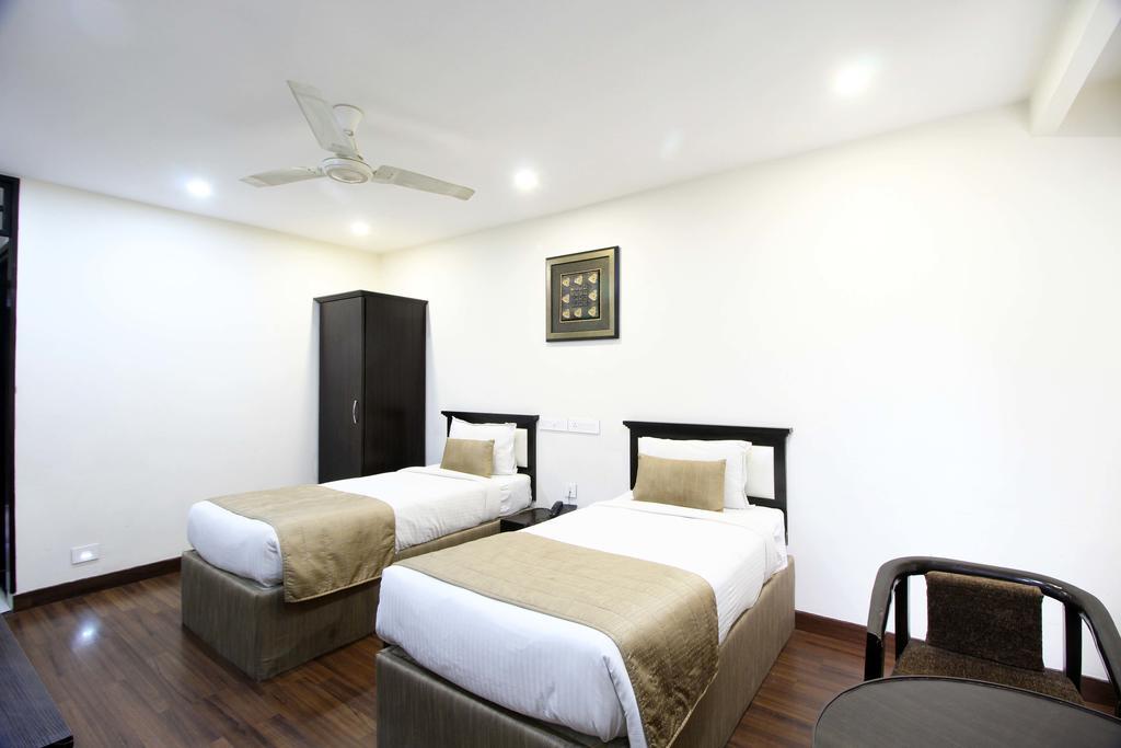 Genx Usha Kiran Hotel Agra (Uttar Pradesh)