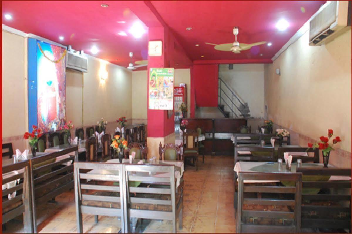Hotel Neelkanth Agra (Uttar Pradesh)