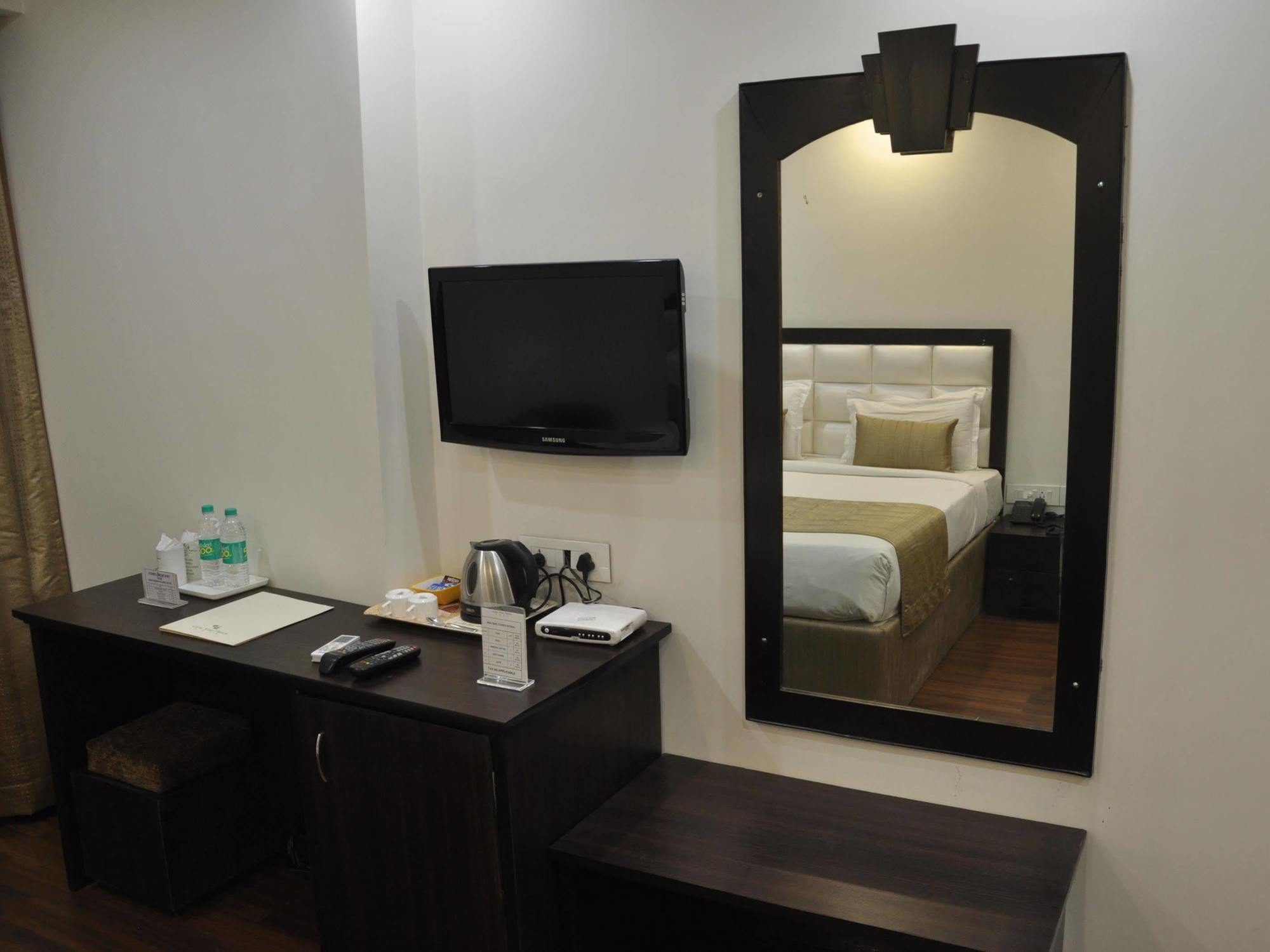 Genx Usha Kiran Hotel Agra (Uttar Pradesh)