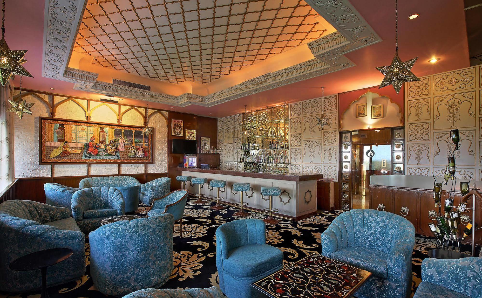Clarks Shiraz Hotel Agra (Uttar Pradesh)