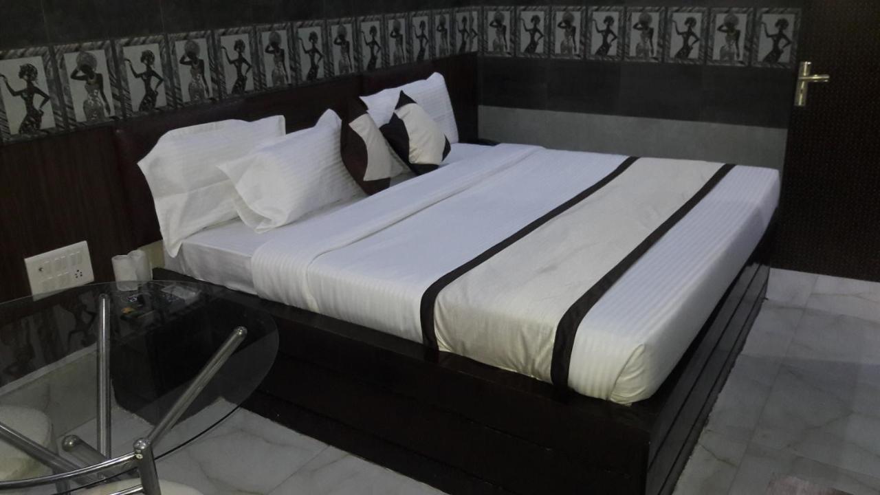 Fabhotel Rv Palace Guest house *