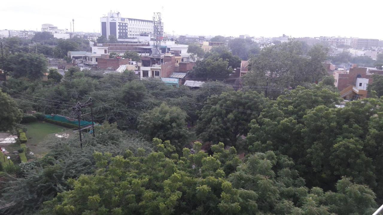Fabhotel Rv Palace * Agra (Uttar Pradesh)