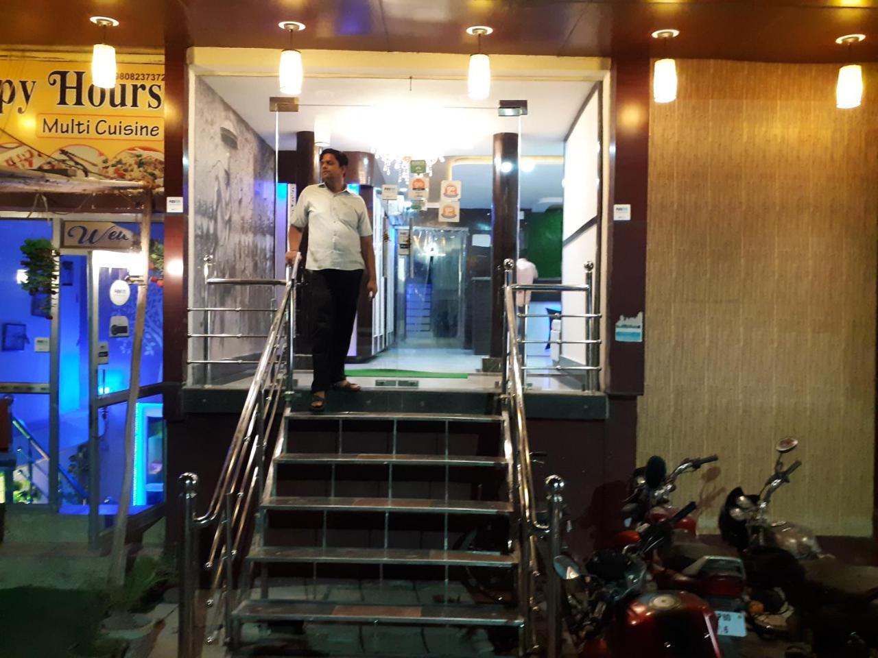 Fabhotel Rv Palace Guest house *