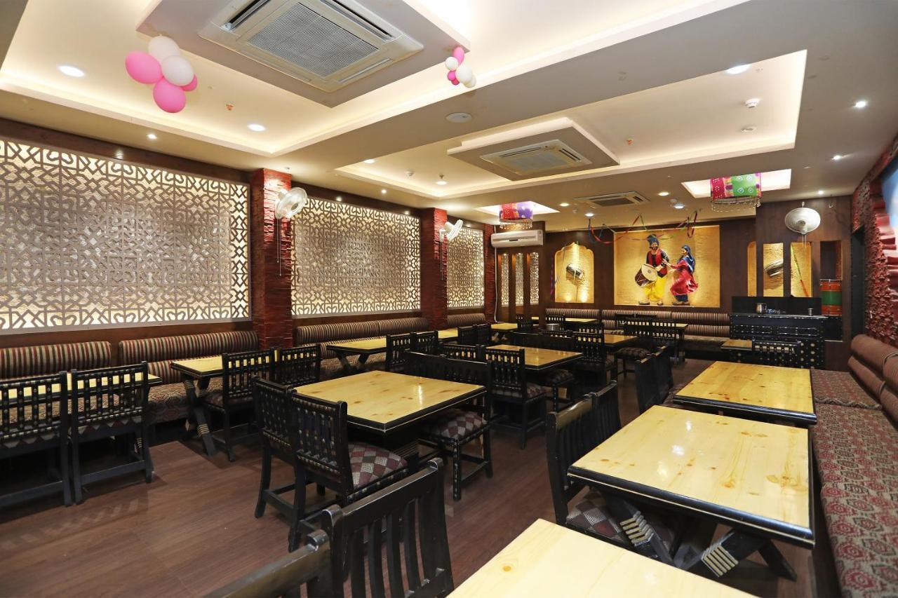 Oyo 23673 Jodhaa The Great Hotel Agra (Uttar Pradesh)