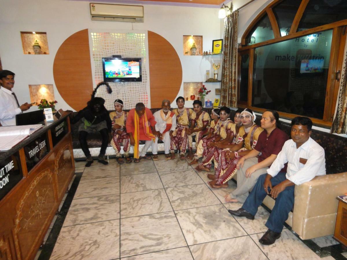Taj Plaza, Vip Road, 3*