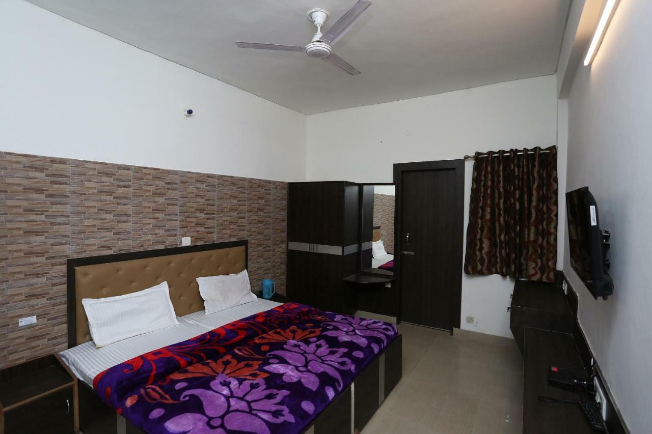 Shyam Palace 3* Agra (Uttar Pradesh)