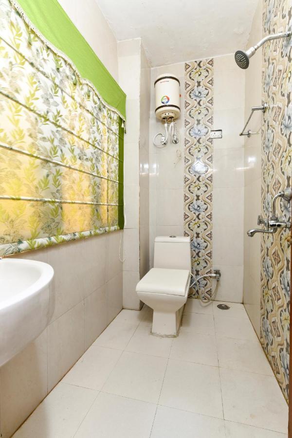 Neelkanth Hotel Agra (Uttar Pradesh)