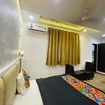 Hotel Taj Star By Urban Stay
