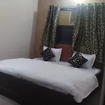Hotel Dream Taj Family Rooms 200Mtr From Taj Mahal