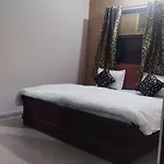 Hotel Dream Taj Family Rooms 200Mtr From Taj Mahal