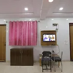 Basil Inn Home Stay Walking Distance From Taj Mahal Agra