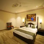 Hotel Sahibs Royal Ville - Near Taj Mahal