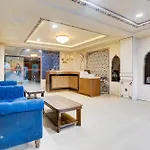 Hotel Sahibs Royal Ville - Near Taj Mahal
