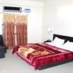 Hotel Tara Grand Agra