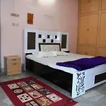 Sunita Homestay