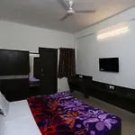 Oyo 36479Hotel Shyam Palace