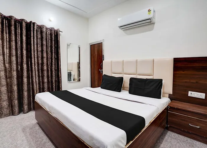 Oyo Bhawna Home Stay