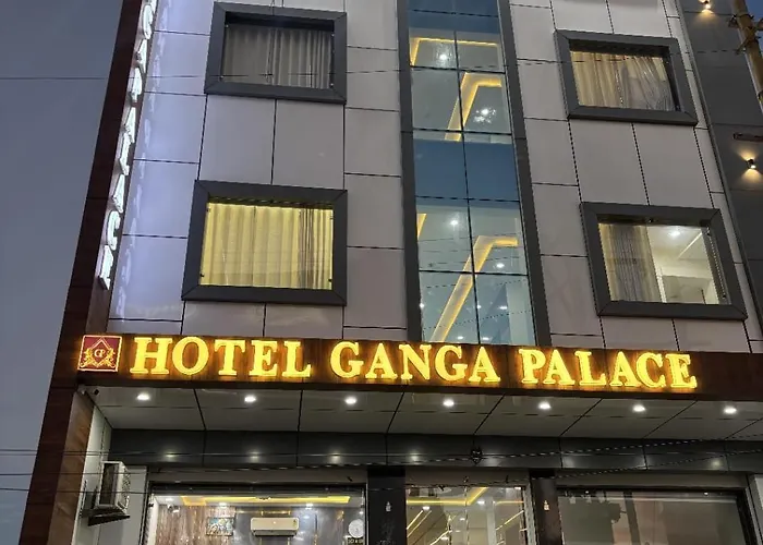 Hotel Ganga Palace - Agra Dasaprakash Restuarant