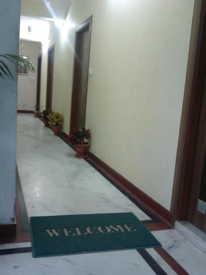 Basil Walking Distance From Taj Mahal Agra Homestay Agra (Uttar Pradesh)