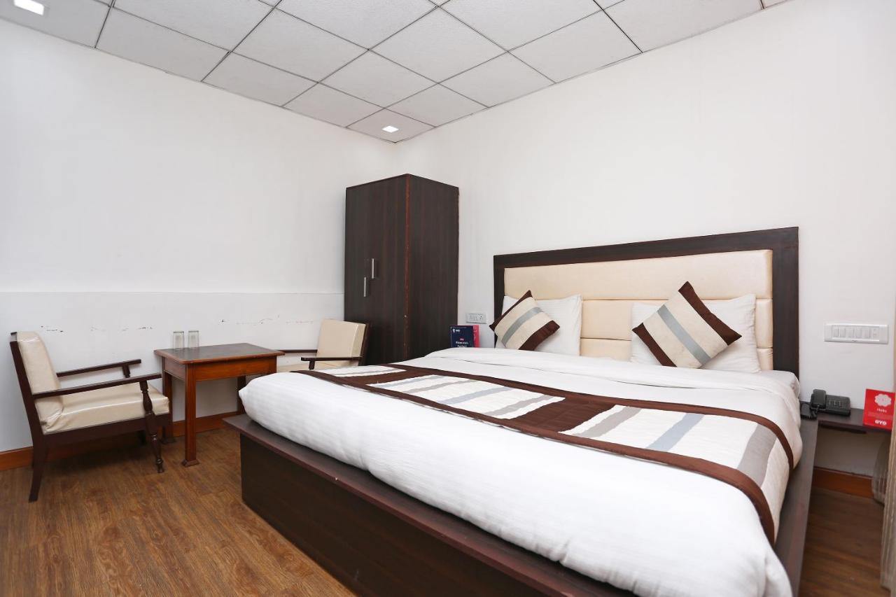 Hotel Oyo 8989 Raj Agra (Uttar Pradesh)